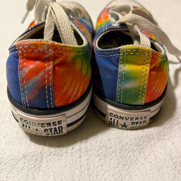 Tie dye Converse sneakers. Kids size 2. - Picture 1 of 3